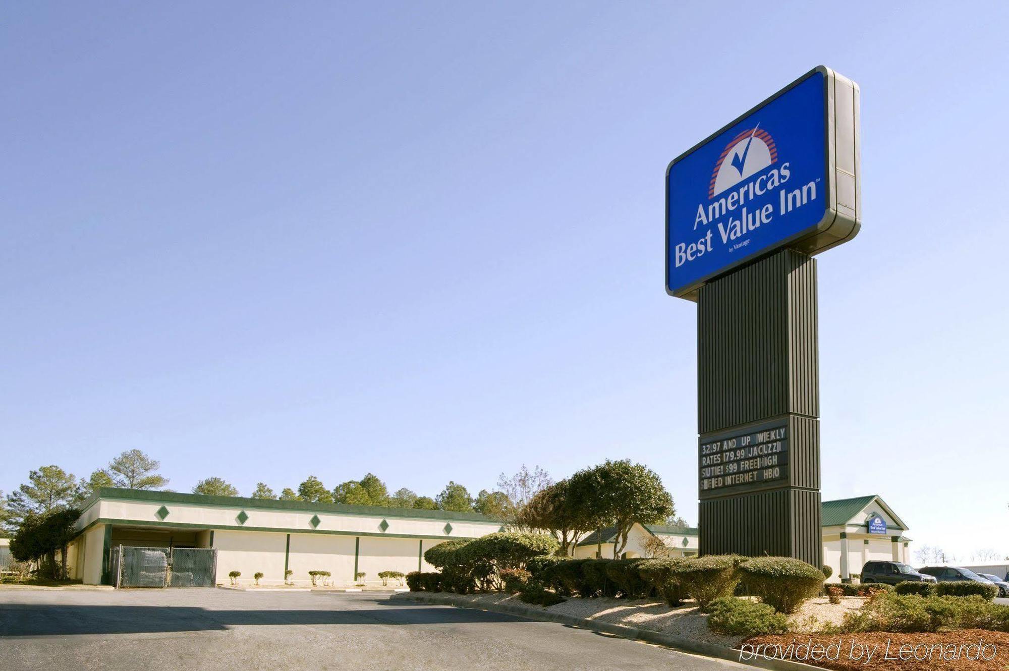 Super Inn & Suites By Oyo MilledgevilleMilledgeville  Kültér fotó